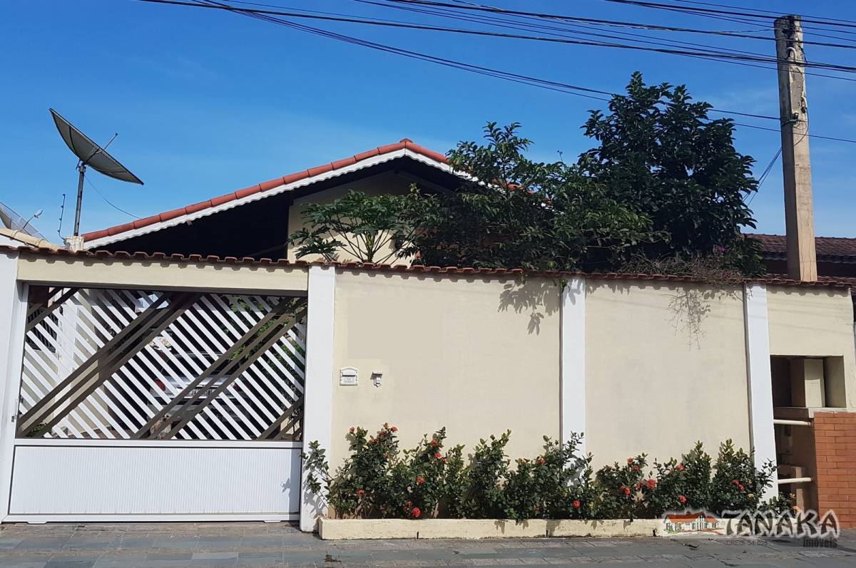 Casa em Peruíbe - Tanaka Imóveis