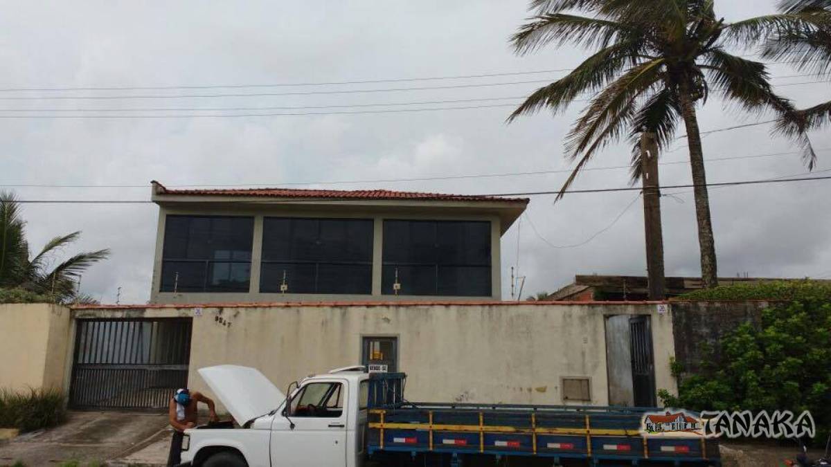 Casa em Peruíbe - Tanaka Imóveis