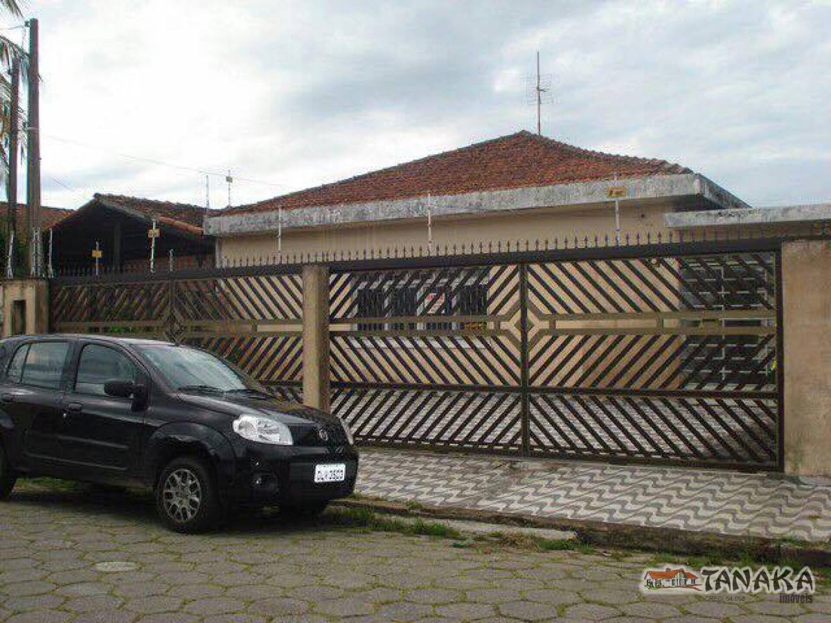 Casa em Peruíbe - Tanaka Imóveis