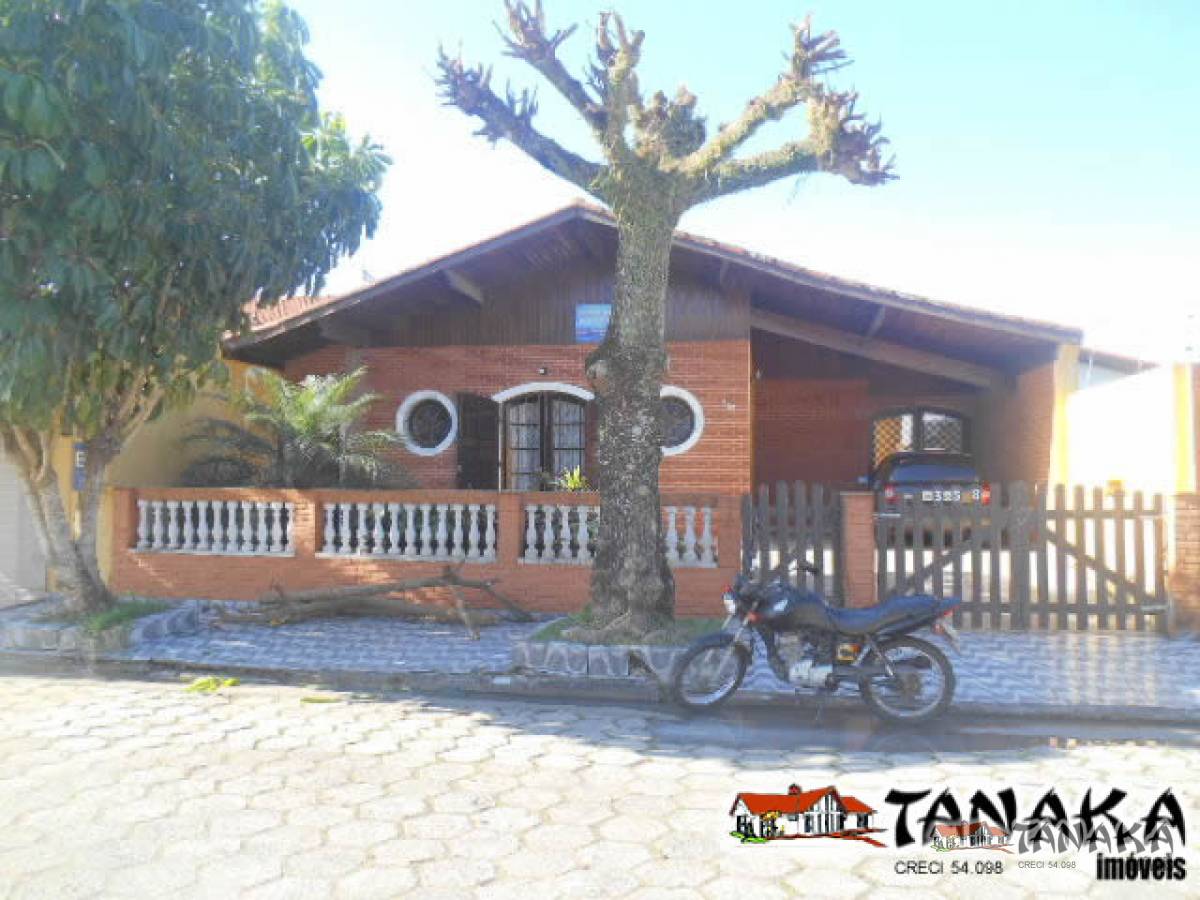 Casa em Peruíbe - Tanaka Imóveis