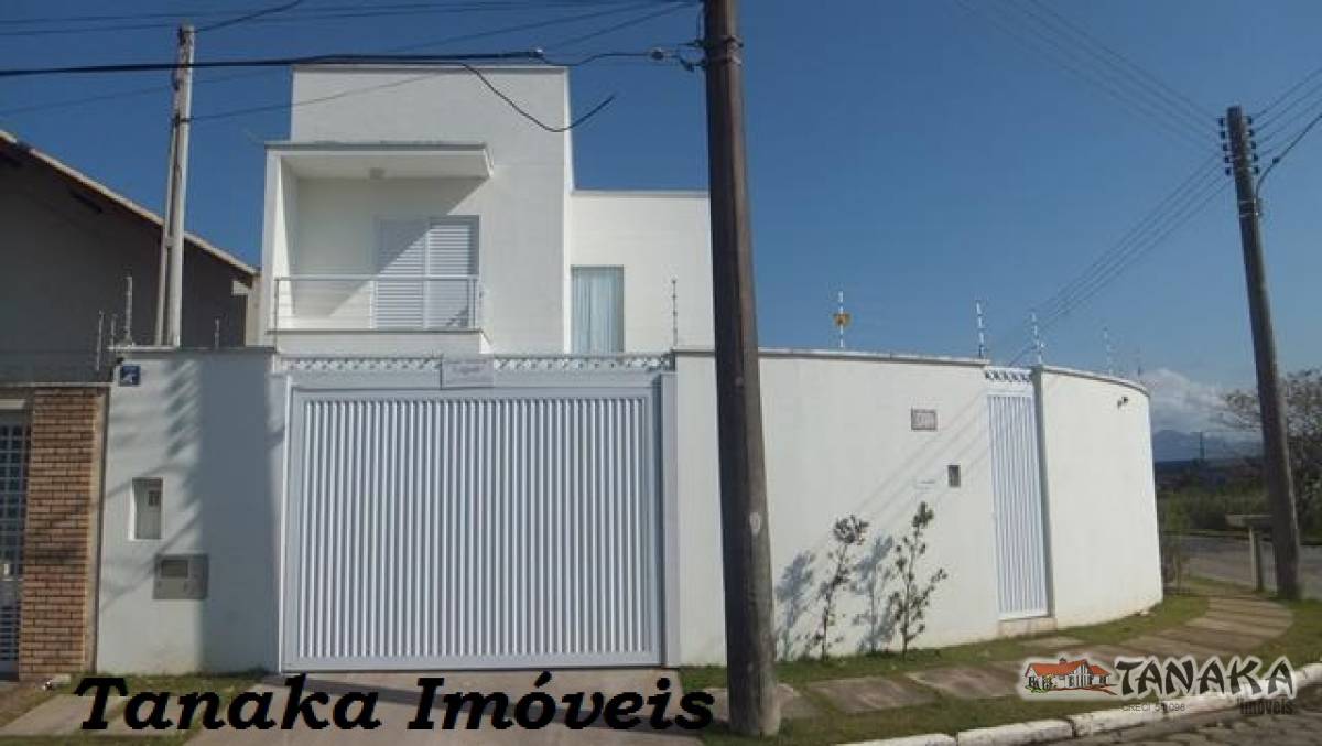 Casa em Peruíbe - Tanaka Imóveis