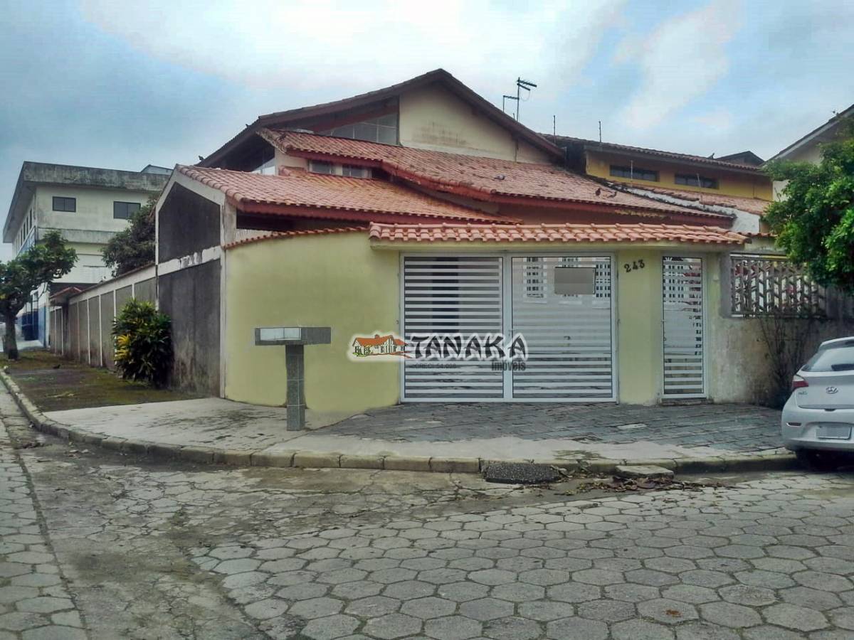 Casa em Peruíbe - Tanaka Imóveis